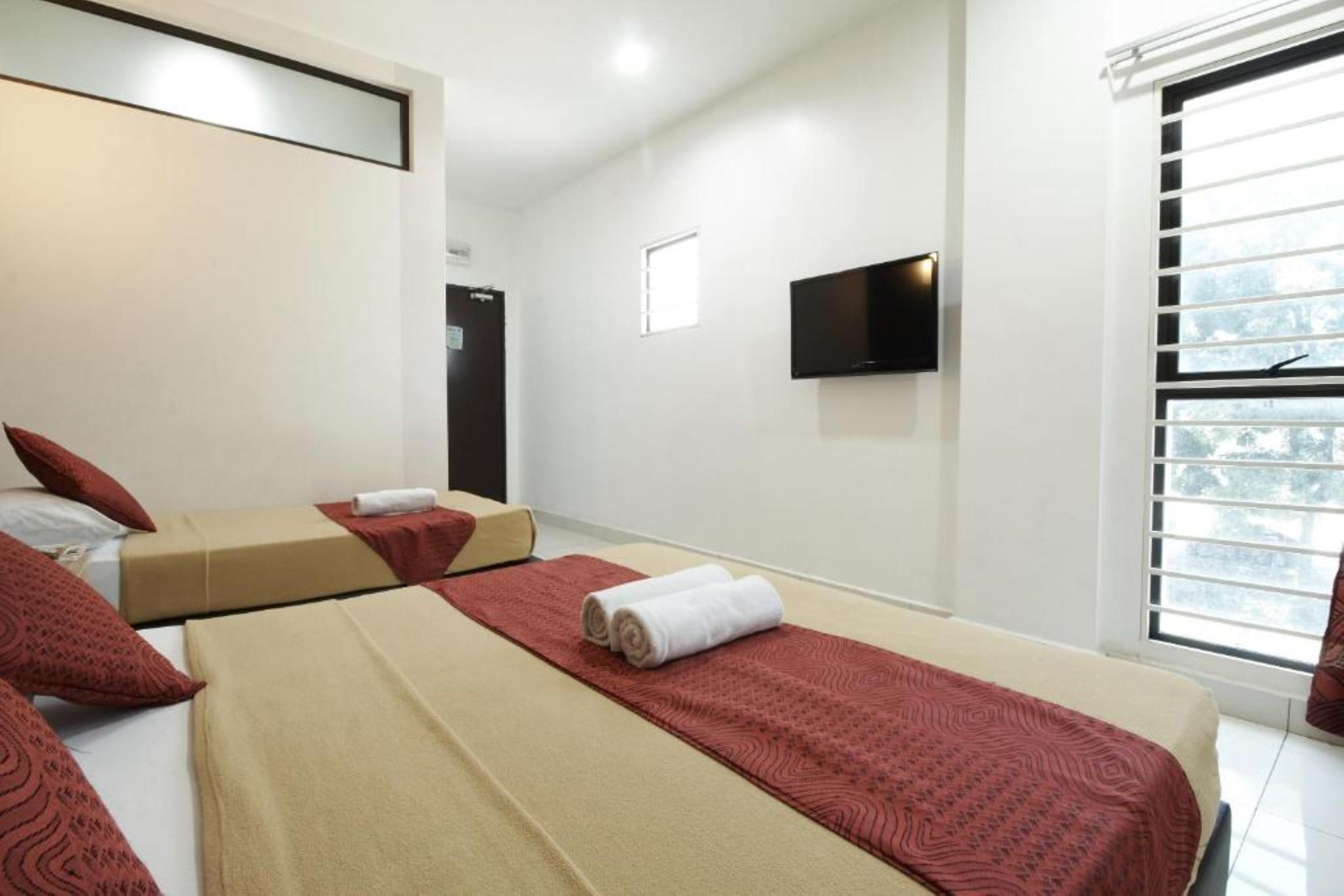 Coop Hotel Putrajaya & Cyberjaya Kampung Dengkil Exteriör bild